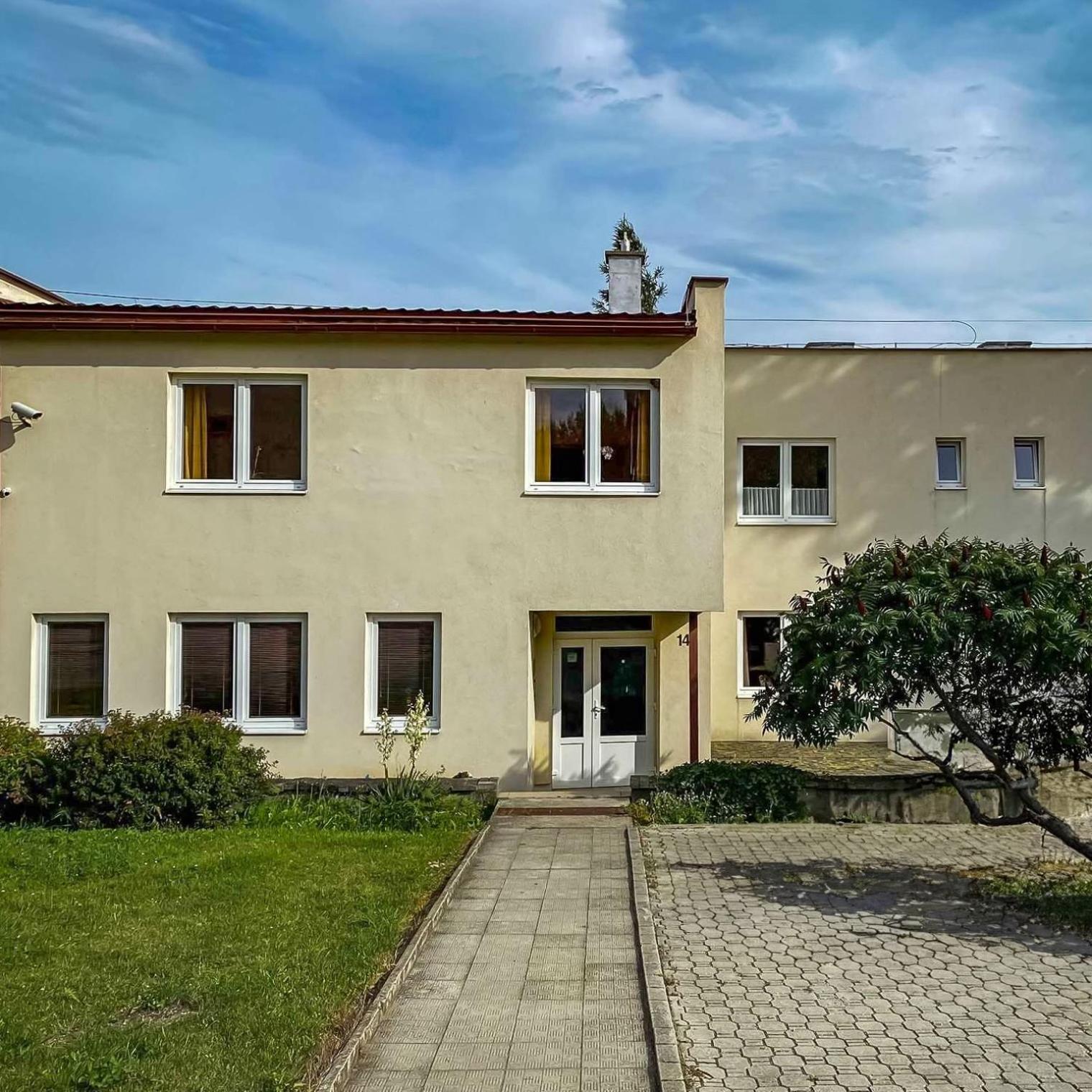 Penzion Ziva Bijacovce Buitenkant foto